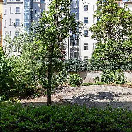 Apartment Gold Klimt Flat / Quiet Street / National Museum *